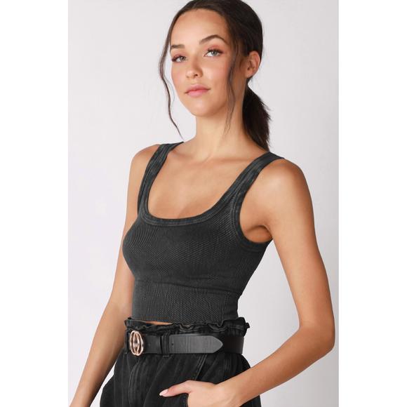 NEW NIKIBIKI wash ribbed cropped top in vintage black - Picture 3 of 3